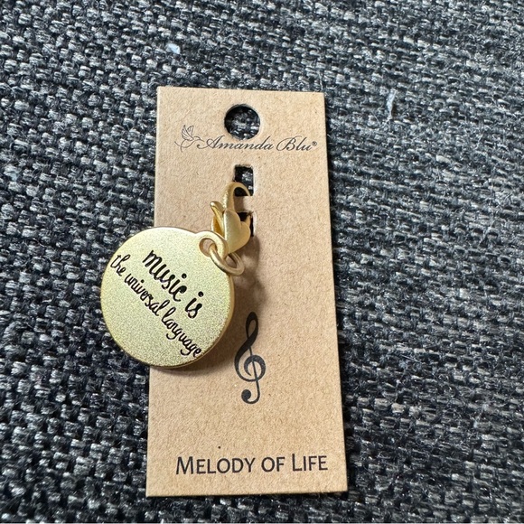 Amanda Blu Gold Treble Clef Charm "Melody Of Life" - Picture 2 of 3